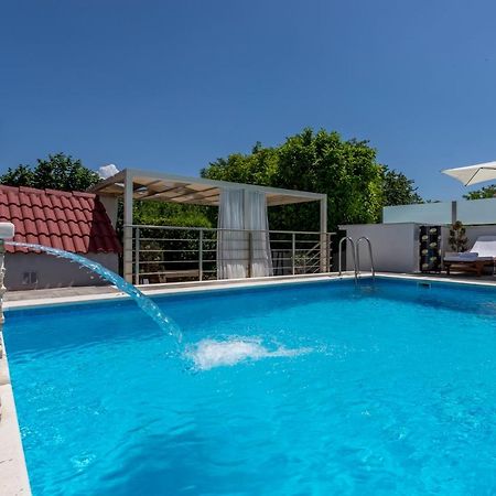 Holiday House Mala Sinj Exteriör bild